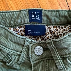 Girls Gap jersey lined olive jeans size 5 slim